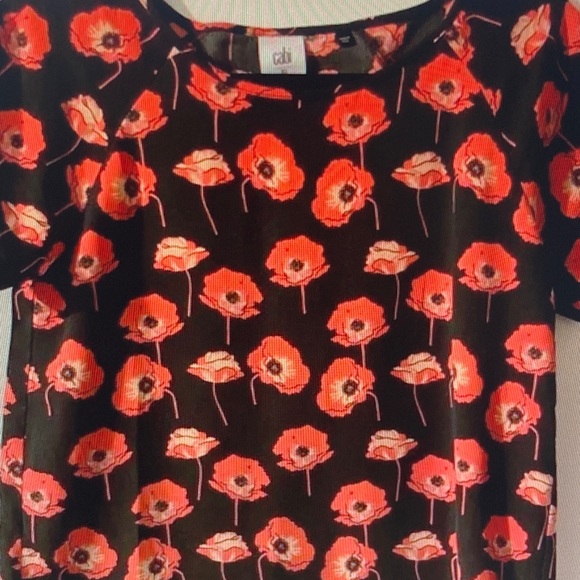 CAbi Tops - CAbi Black Tee with Red Poppy Print
